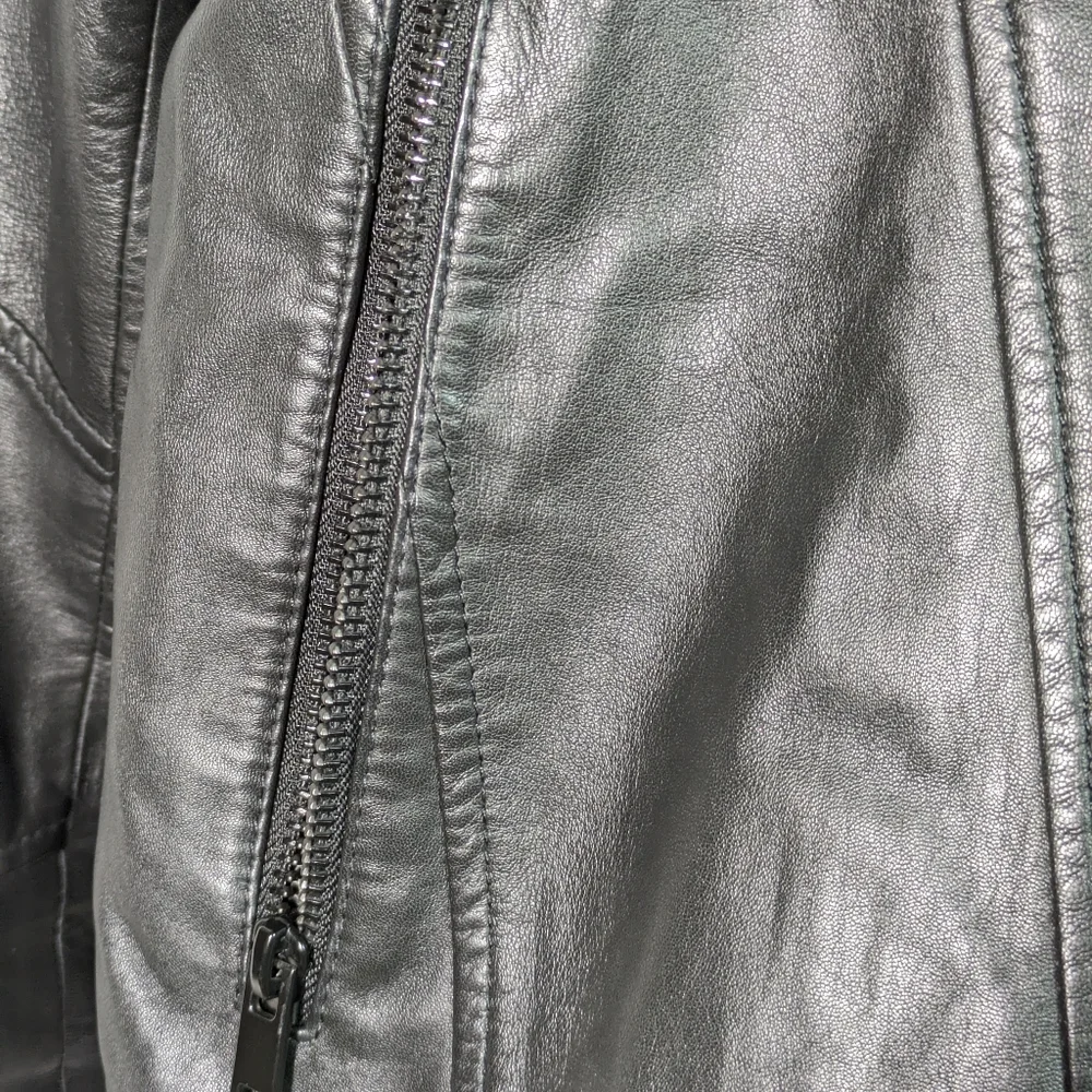 Slate and‎ Willow Women's Black Leather Jacket Textured Moto Chic Sz L